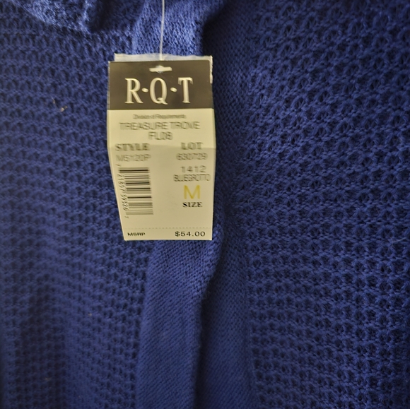 Blouse - Picture 4 of 4